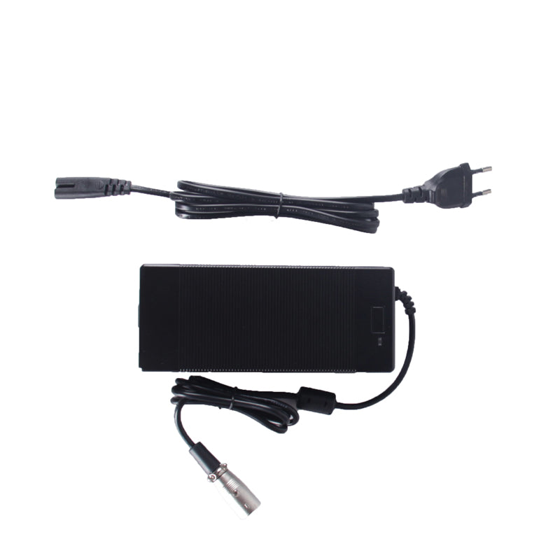 CYSUM M900 48V Cargador