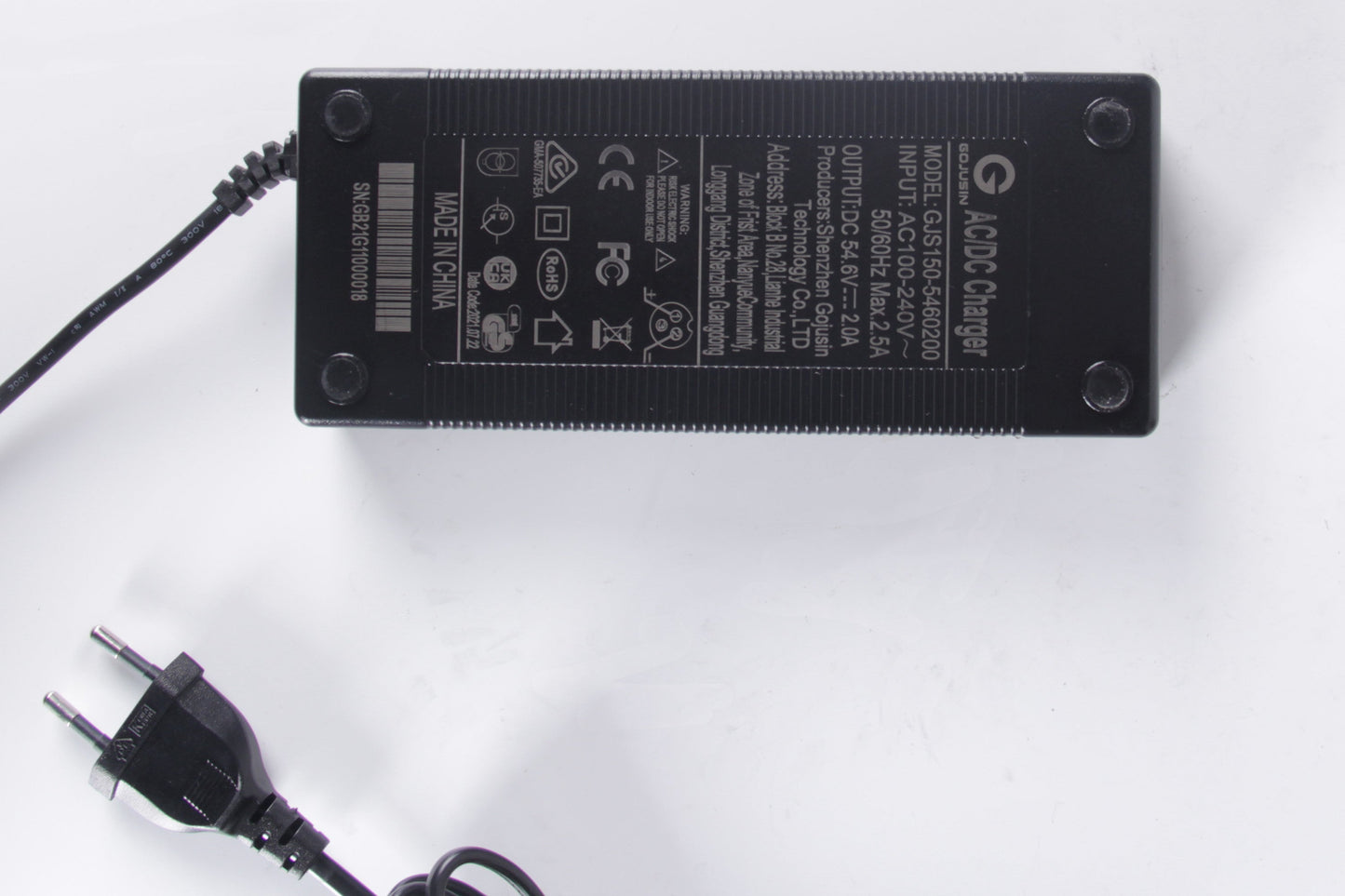 CYSUM M900 48V Cargador