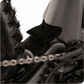 Detalle de la montura Raymon Airok Ultra, mostrando la garganta del cuadro y cadena, ideal para senderos.