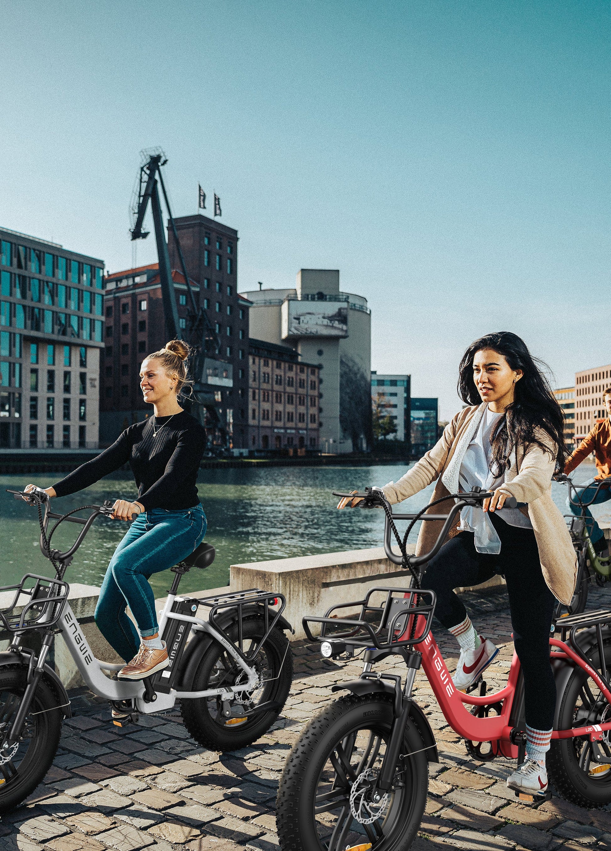 ENGWE L20 250W, 140 km de autonomía, velocidad máxima de 25 km/h, suspensión delantera, e-bike de cuadro bajo