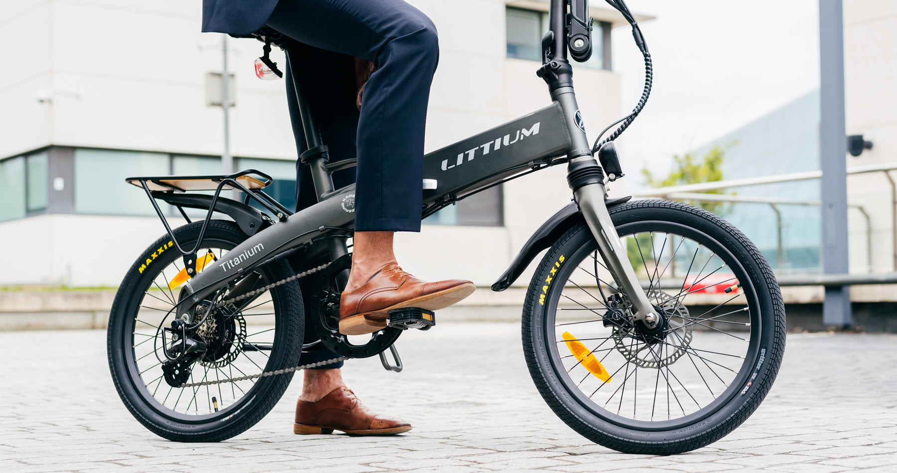 Bicicleta Eléctrica Ibiza Dogma 04 con Motor 250W, Batería Samsung y Ruedas 20"